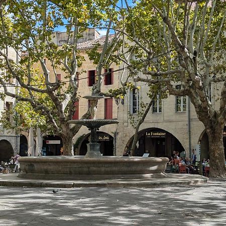 Une chambre à Uzès Esterno foto
