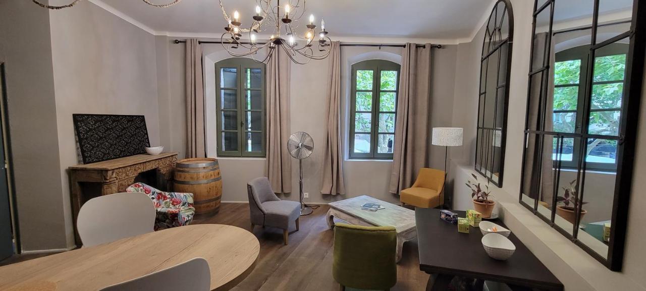 Une chambre à Uzès Esterno foto